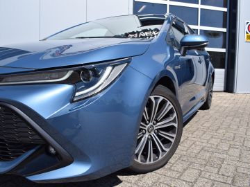 Toyota Corolla Touring Sports